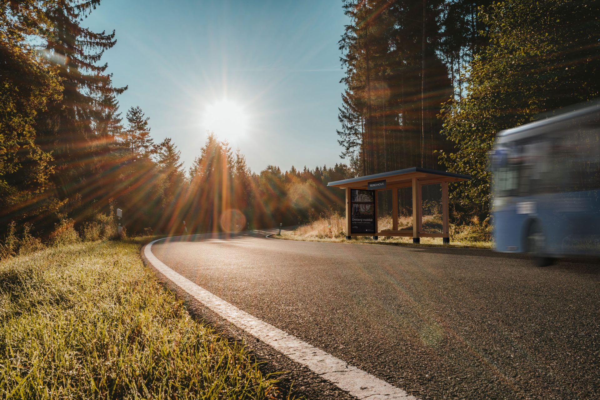 autobusová zastávka mestský mobiliár