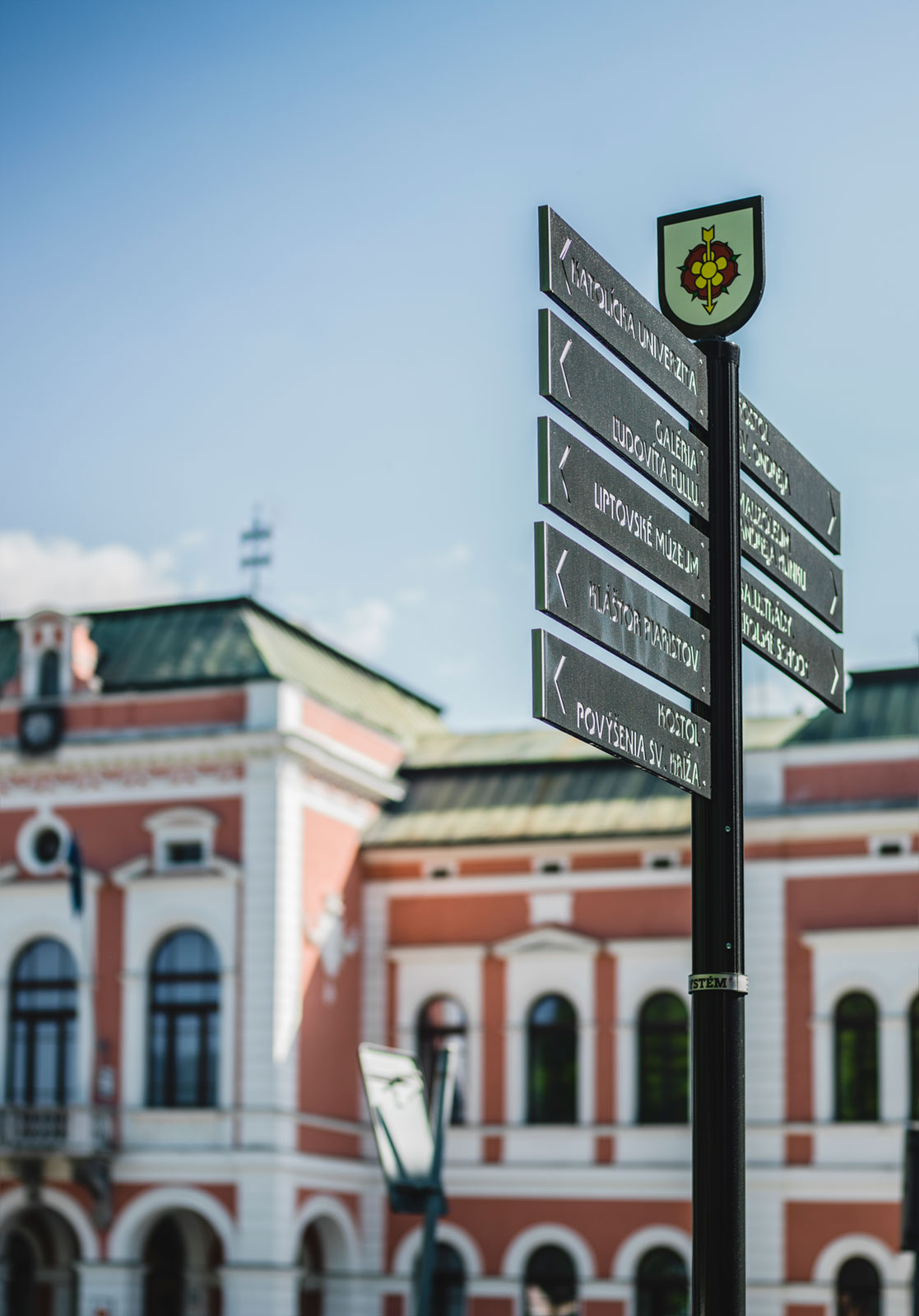 orientačné smerovníky s led osvetlením