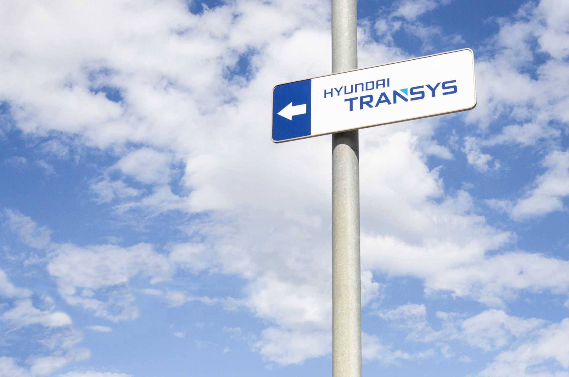 Moto navigácia na stĺpoch