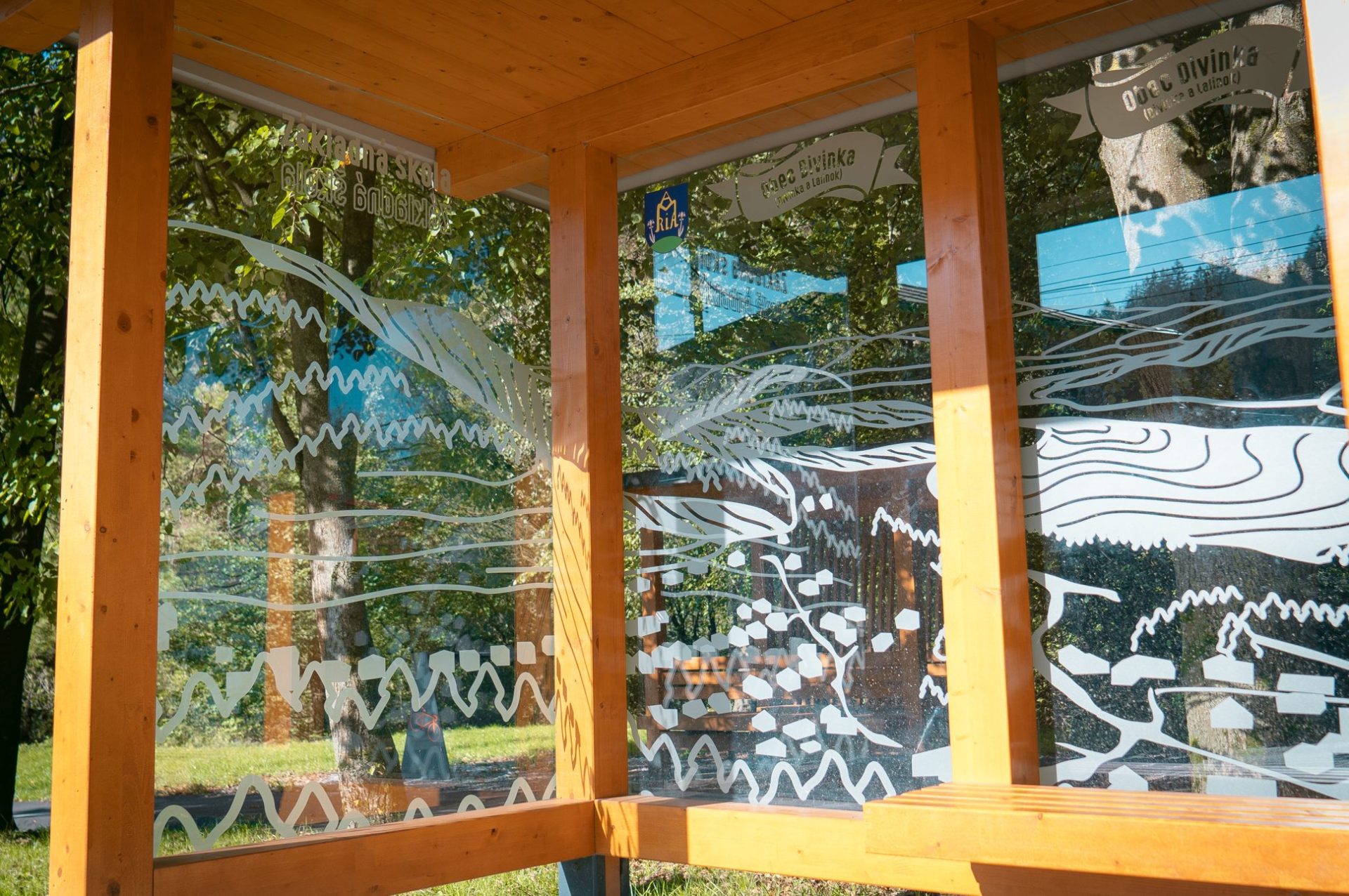 autobusová zastávka na mieru