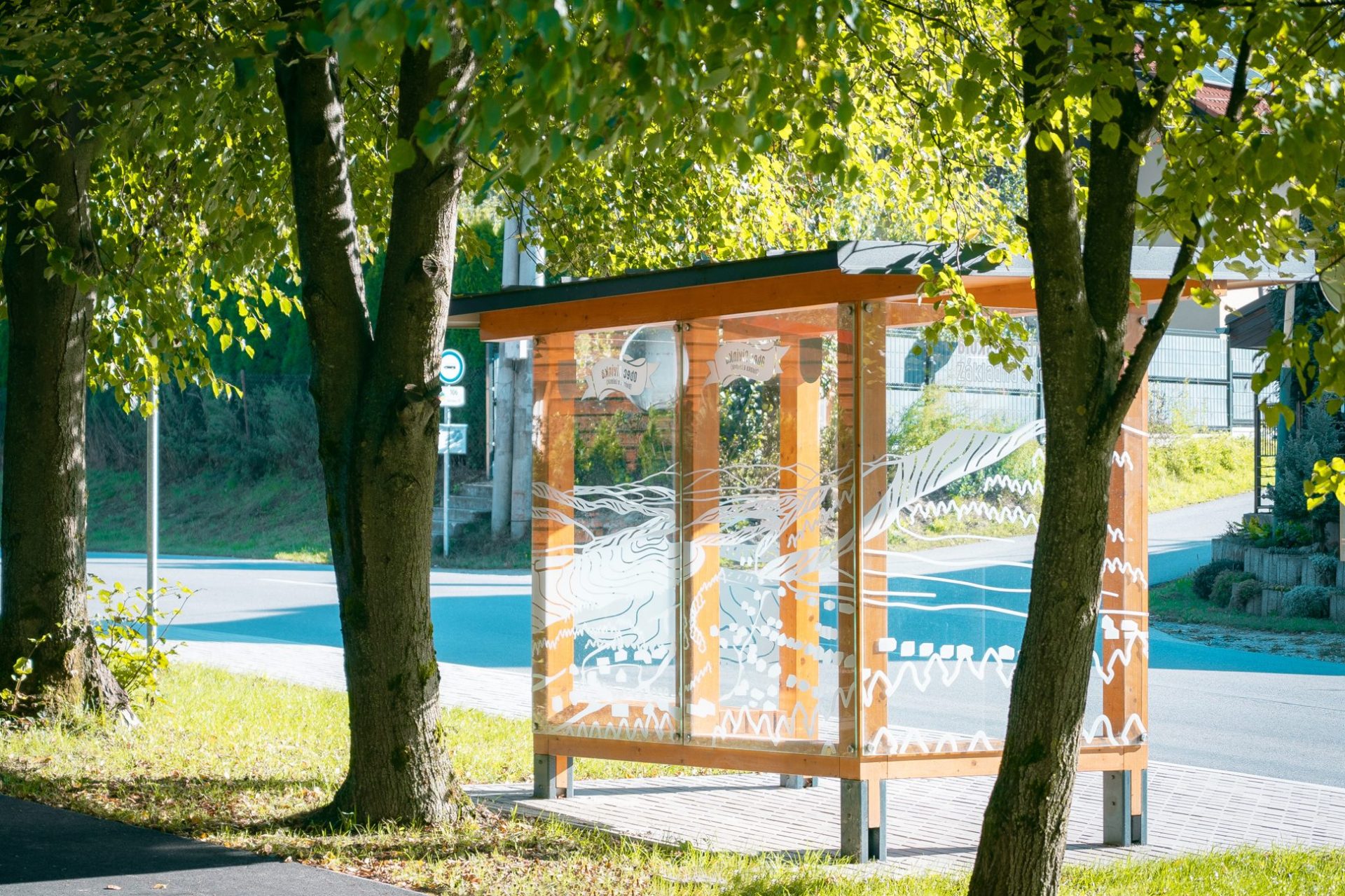 zastávkový prístrešok