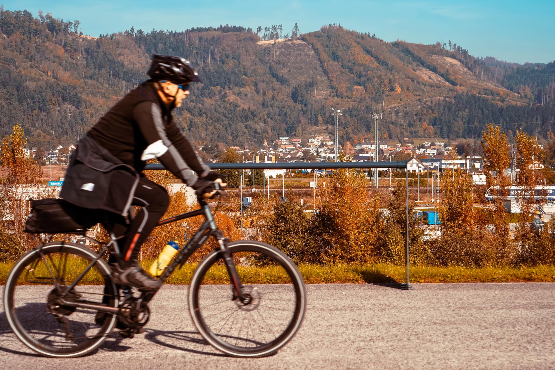Stojan na bicykle - vodne dielo Zilina ARDSYSTEM