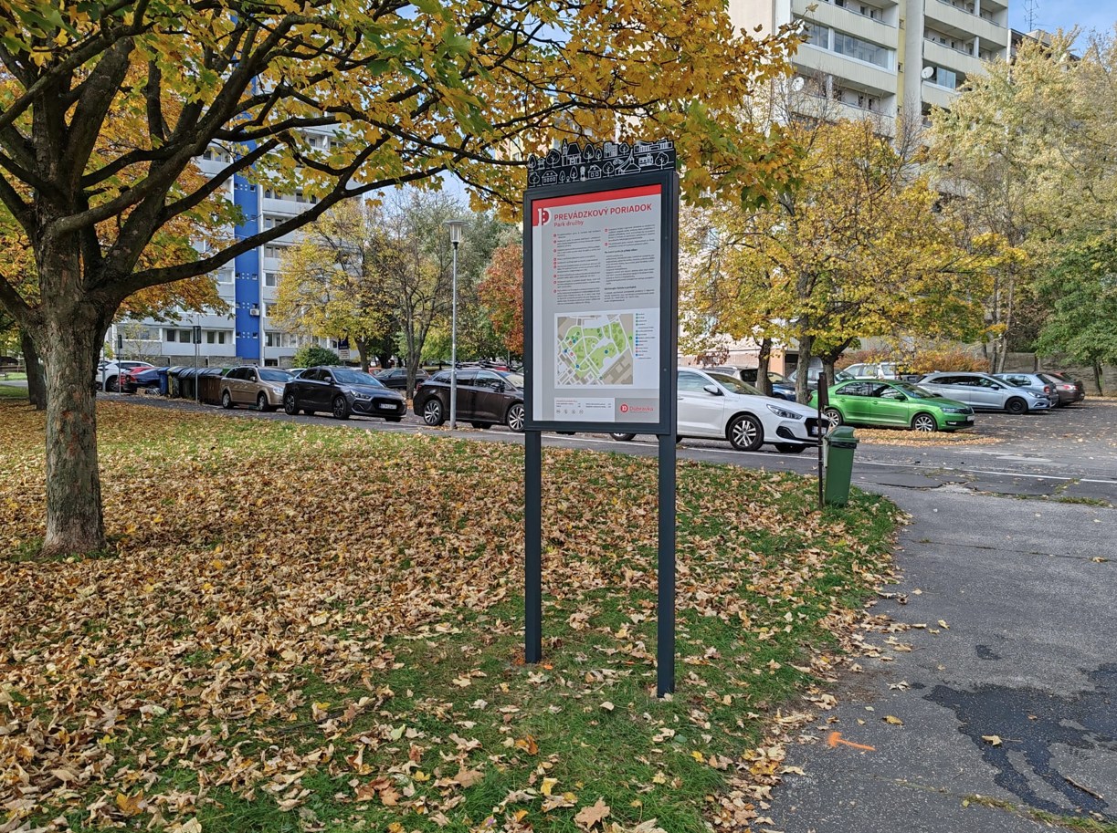 Informačná tabuľa Dúbravka
